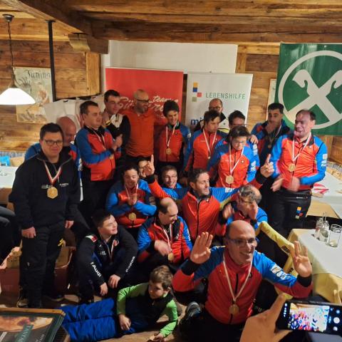 Premiazioni nella pizzeria